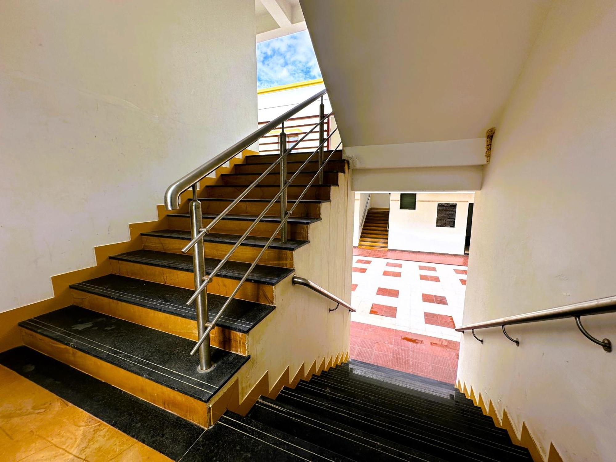 Ranjan Vadi Hotel Bhuj Eksteriør billede
